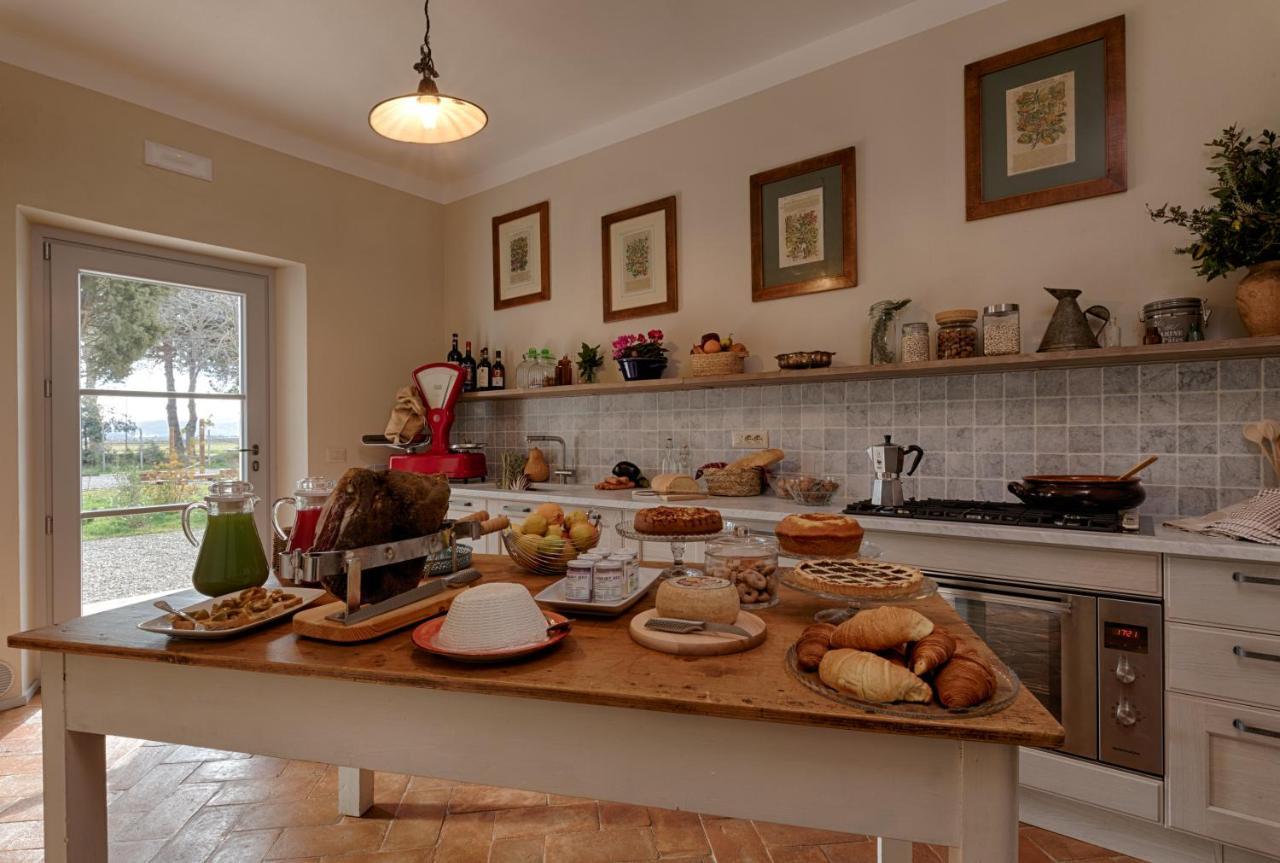 Agriturismo Poderedodici Orbetello Eksteriør bilde