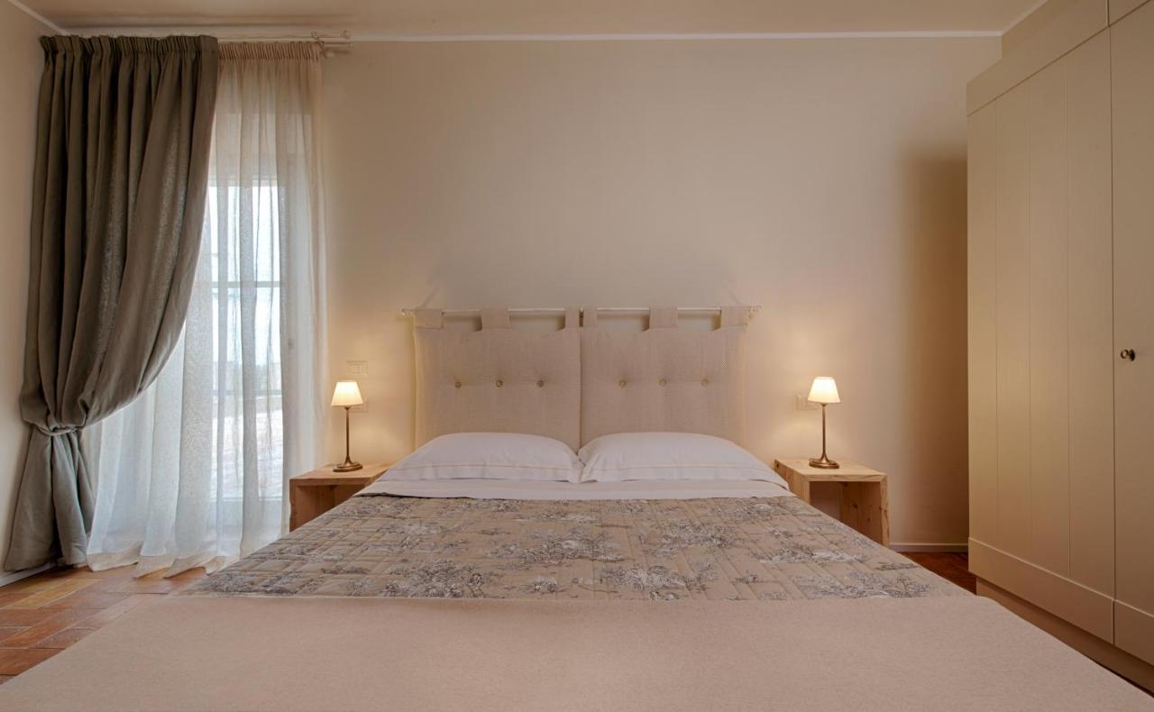 Agriturismo Poderedodici Orbetello Eksteriør bilde
