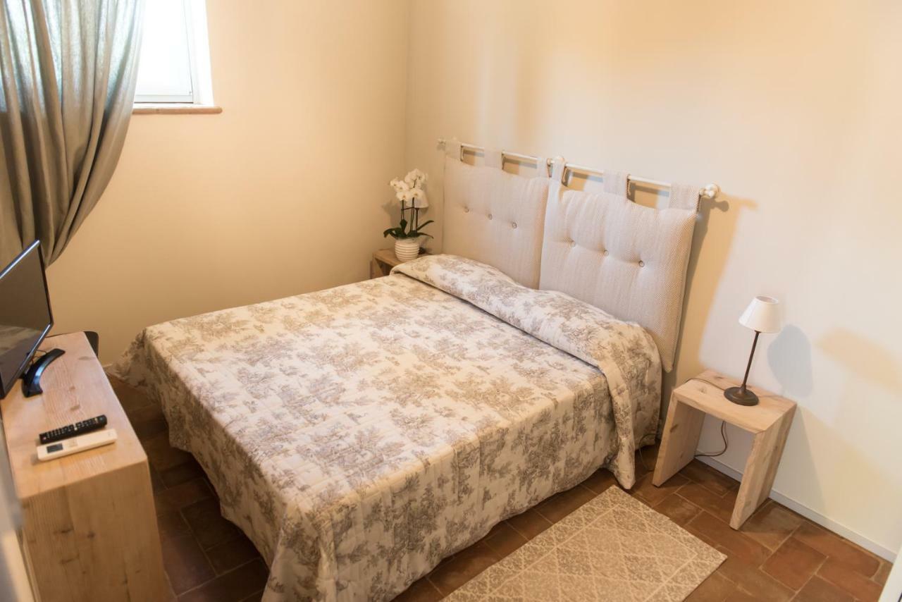 Agriturismo Poderedodici Orbetello Eksteriør bilde