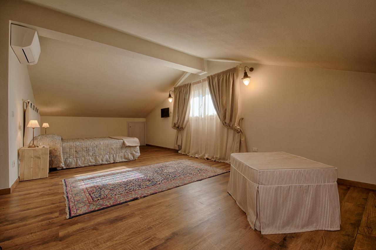 Agriturismo Poderedodici Orbetello Eksteriør bilde